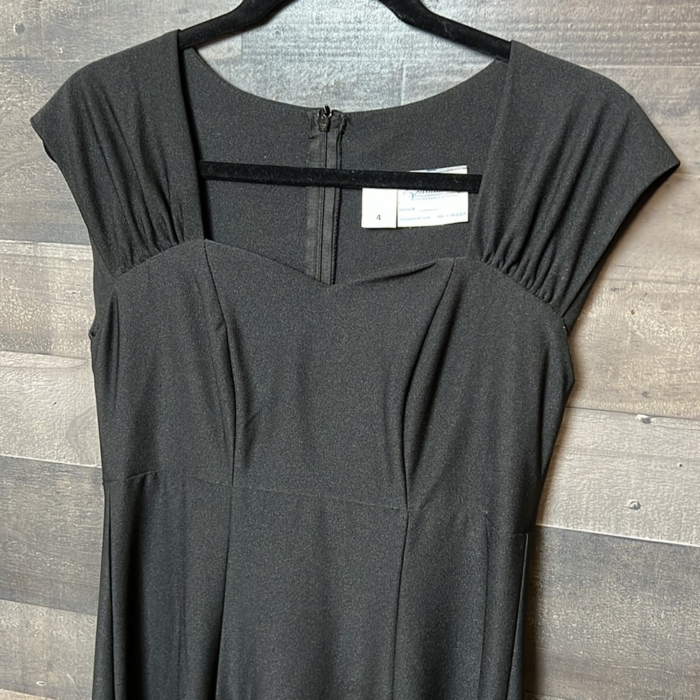 Beautiful Black Southeastern Performance Apparel … - image 2